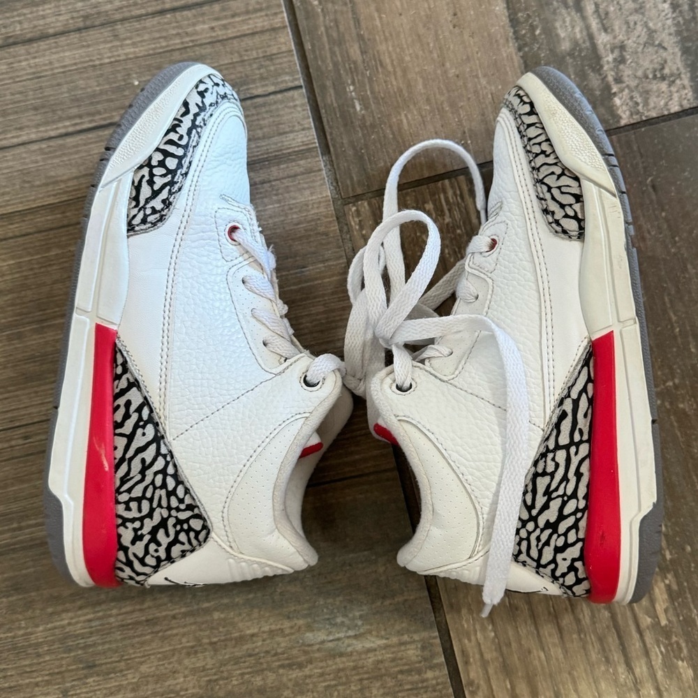 Air Jordan 3 Retro PS 'Cardinal Red' size 1.5Y - Picture 9 of 10